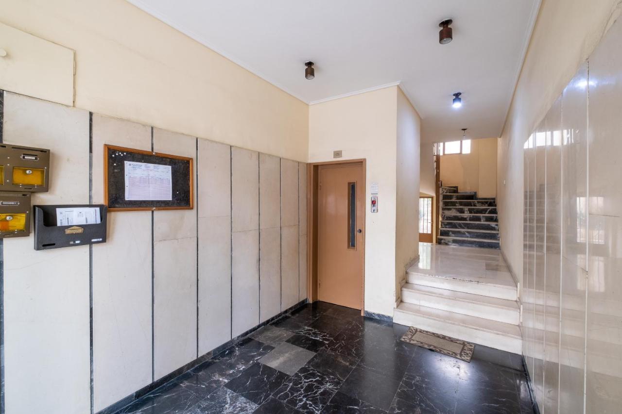 אתונה Sokos Residence, 1' Walk From Aghios Ioannis Metro מראה חיצוני תמונה